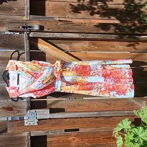 Nicci Floral Dress, Pre-Owned in Excellent Condition